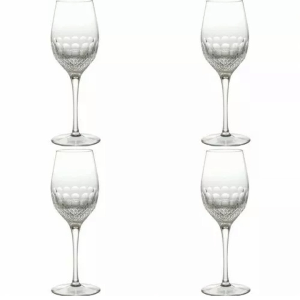 Waterford Colleen Essence Lead Crystal Wine Glasses.   Set of Four.  NWT.